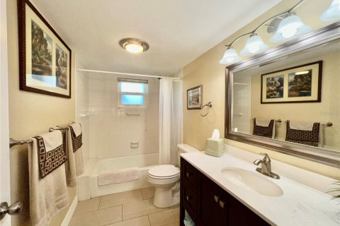 Condominio en alquiler en Punta Gorda, Florida, 2 dormitorios, 140.84 m2 № 2098318 - foto 29