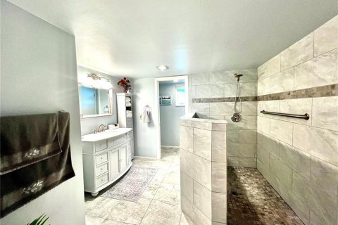 Condominio en alquiler en Punta Gorda, Florida, 2 dormitorios, 140.84 m2 № 2098318 - foto 23