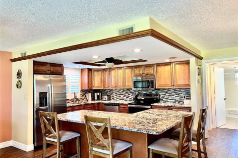 Condominio en alquiler en Punta Gorda, Florida, 2 dormitorios, 140.84 m2 № 2098318 - foto 16