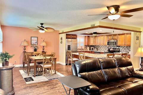 Condominio en alquiler en Punta Gorda, Florida, 2 dormitorios, 140.84 m2 № 2098318 - foto 15