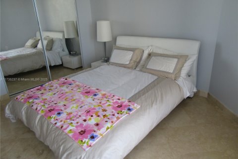 Condominio en alquiler en Miami Beach, Florida, 2 dormitorios, 122.82 m2 № 1937633 - foto 26