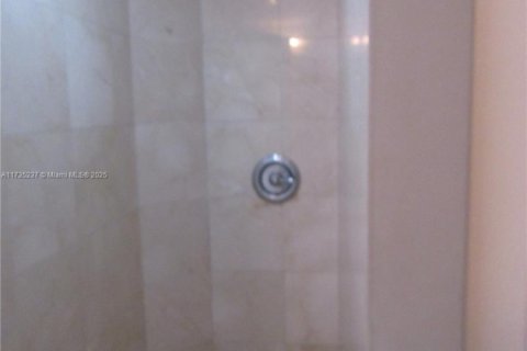 Copropriété à louer à Miami Beach, Floride: 2 chambres, 122.82 m2 № 1937633 - photo 28