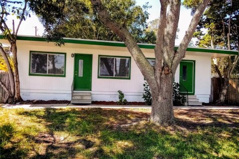 Apartment in Seminole, Florida 2 bedrooms, 92.9 sq.m. № 2212945