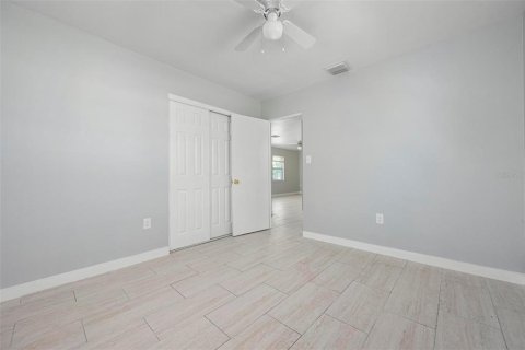 House in Sarasota, Florida 3 bedrooms, 80.27 sq.m. № 1721365 - photo 12