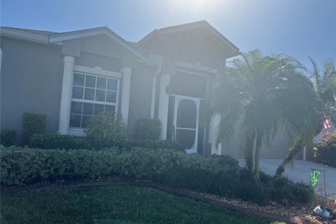 Casa en alquiler en Port Charlotte, Florida, 2 dormitorios, 130.25 m2 № 1071525 - foto 1