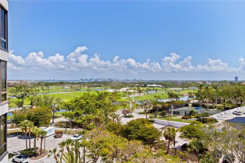 Condominio en venta en Longboat Key, Florida, 3 dormitorios, 239.69 m2 № 1614927 - foto 21