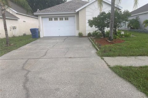 Villa ou maison à louer à Lutz, Floride: 3 chambres, 122.82 m2 № 2410246 - photo 2