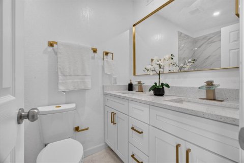 Villa ou maison à vendre à Lakeland, Floride: 4 chambres, 264.12 m2 № 2308563 - photo 20