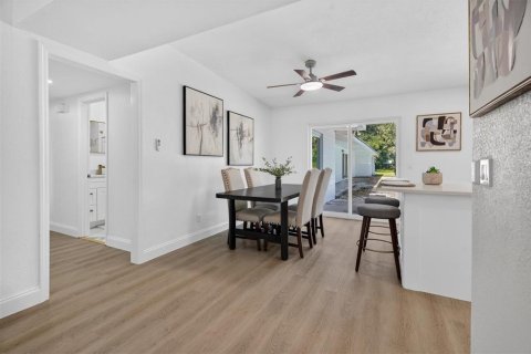 Villa ou maison à vendre à Lakeland, Floride: 4 chambres, 264.12 m2 № 2308563 - photo 15