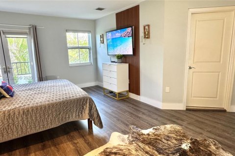 Adosado en venta en Fort Lauderdale, Florida, 4 dormitorios, 215.35 m2 № 1986432 - foto 12