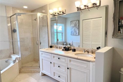 Adosado en venta en Fort Lauderdale, Florida, 4 dormitorios, 215.35 m2 № 1986432 - foto 5