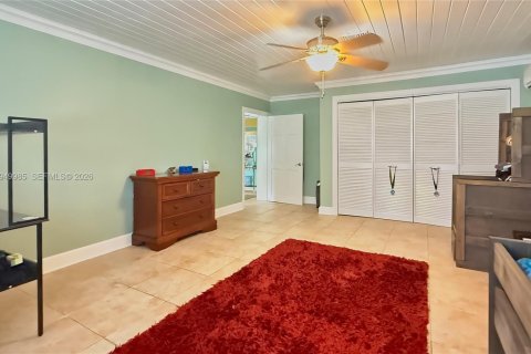 Купить виллу или дом в Хомстед, Флорида 5 спален, 258.73м2, № 2005667 - фото 18