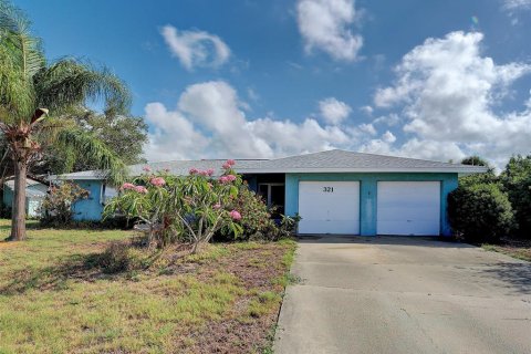 House in Venice, Florida 2 bedrooms, 112.88 sq.m. № 2091887