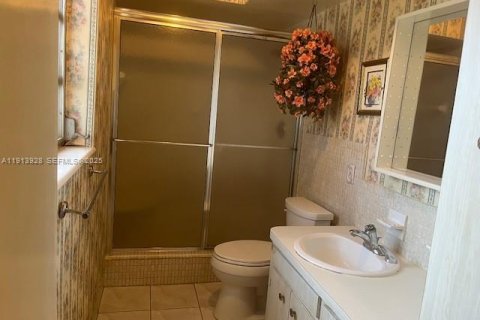 Villa ou maison à vendre à Pembroke Pines, Floride: 4 chambres, 167.22 m2 № 1968979 - photo 9