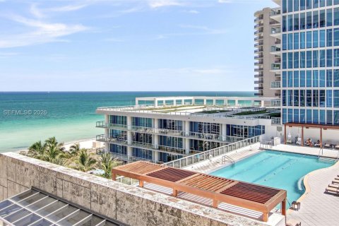Condominio en venta en Miami Beach, Florida, 1 dormitorio, 81.1 m2 № 2177733 - foto 13