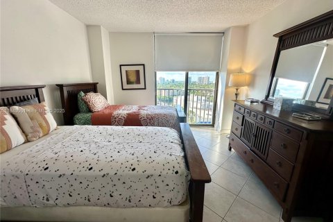 Copropriété à louer à Aventura, Floride: 2 chambres, 141.4 m2 № 2038170 - photo 13