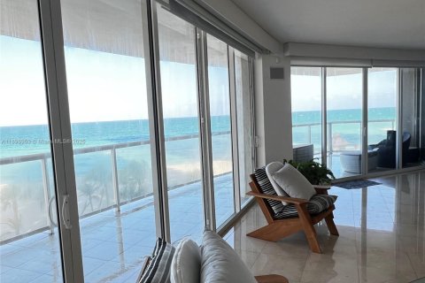 Снять в аренду кондоминиум в Санни-Айлс-Бич, Флорида 3 спальни, 205.31м2, № 1951017 - фото 22