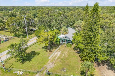 House in Oak Hill, Florida 4 bedrooms, 117.06 sq.m. № 1788316 - photo 15