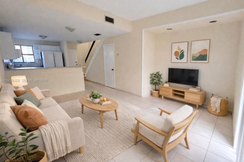 Condo à Hialeah, Floride, 2 chambres № 2079973