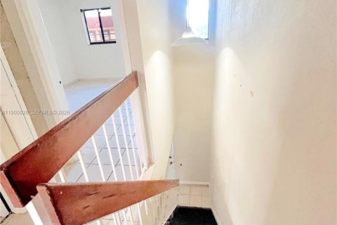 Copropriété à louer à Hialeah, Floride: 2 chambres, 82.13 m2 № 2079973 - photo 26