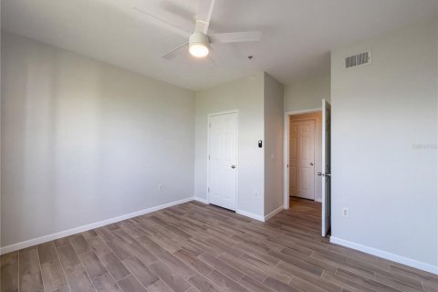 Copropriété à vendre à Bradenton, Floride: 2 chambres, 97.36 m2 № 2388664 - photo 21