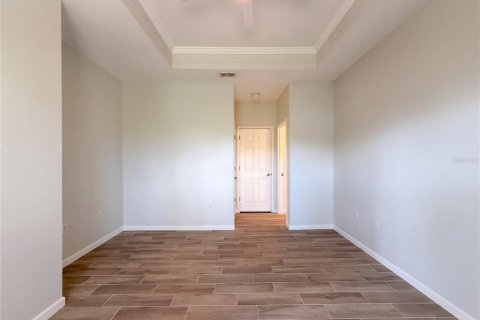 Copropriété à vendre à Bradenton, Floride: 2 chambres, 97.36 m2 № 2388664 - photo 18