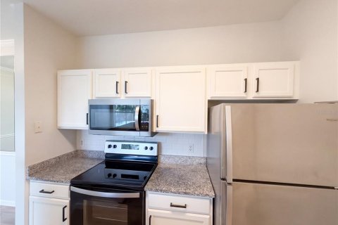 Copropriété à vendre à Bradenton, Floride: 2 chambres, 97.36 m2 № 2388664 - photo 15