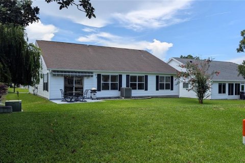 House in The Villages, Florida 2 bedrooms, 149.57 sq.m. № 1796960 - photo 5