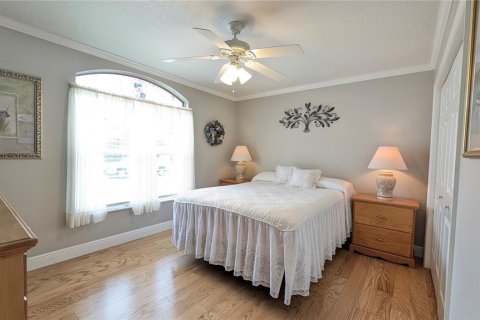 House in The Villages, Florida 2 bedrooms, 149.57 sq.m. № 1796960 - photo 23