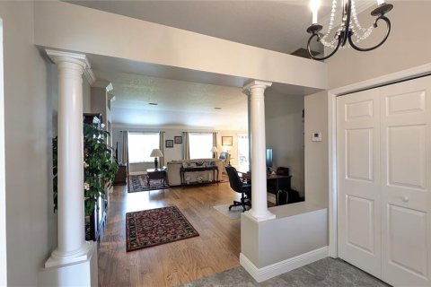 House in The Villages, Florida 2 bedrooms, 149.57 sq.m. № 1796960 - photo 7