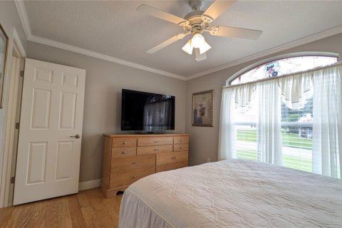 House in The Villages, Florida 2 bedrooms, 149.57 sq.m. № 1796960 - photo 26