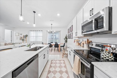 Casa en venta en Palm Bay, Florida, 4 dormitorios, 181.62 m2 № 2206560 - foto 7