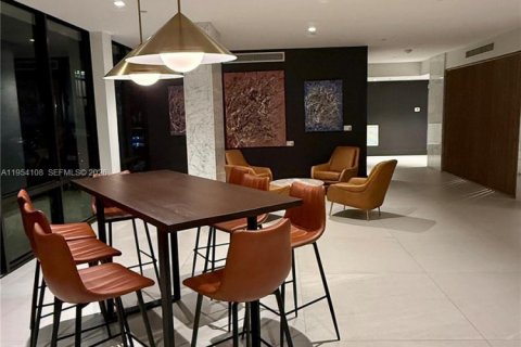 Condominio en alquiler en Miami Beach, Florida, 1 dormitorio, 83.61 m2 № 2010028 - foto 24