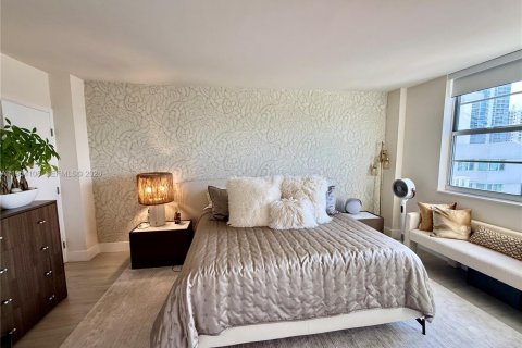 Condominio en alquiler en Miami Beach, Florida, 1 dormitorio, 83.61 m2 № 2010028 - foto 5