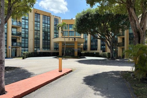 Condominio en Miami, Florida, 2 dormitorios № 2047796