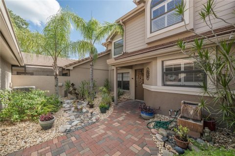 Adosado en venta en Tampa, Florida, 3 dormitorios, 162.3 m2 № 1785458 - foto 2