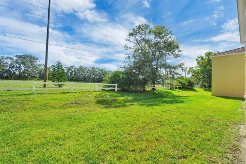 Condo in Kissimmee, Florida, 2 bedrooms  № 1873724 - photo 25