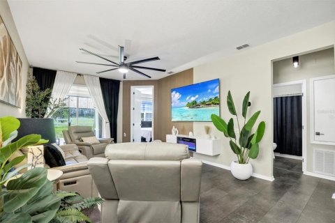 Condo in Kissimmee, Florida, 2 bedrooms  № 1873724 - photo 11