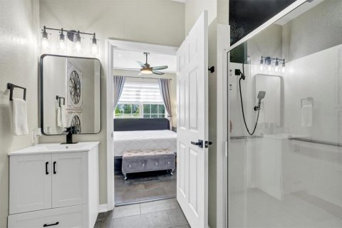 Condo in Kissimmee, Florida, 2 bedrooms  № 1873724 - photo 19