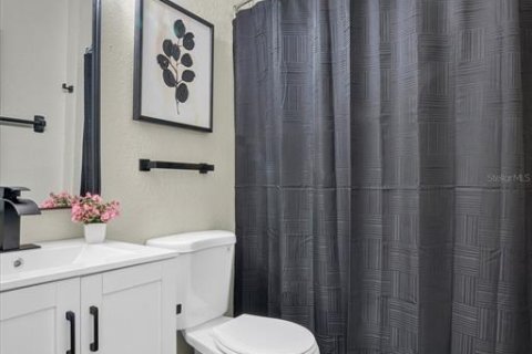 Condo in Kissimmee, Florida, 2 bedrooms  № 1873724 - photo 22