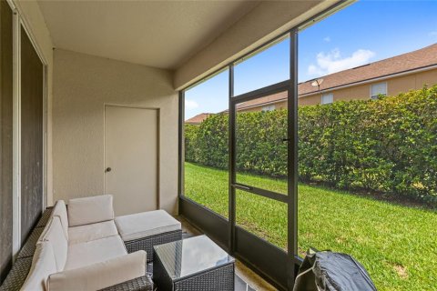 Townhouse in Kissimmee, Florida 3 bedrooms, 181.81 sq.m. № 1804878 - photo 28
