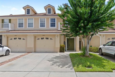 Townhouse in Kissimmee, Florida 3 bedrooms, 181.81 sq.m. № 1804878 - photo 1