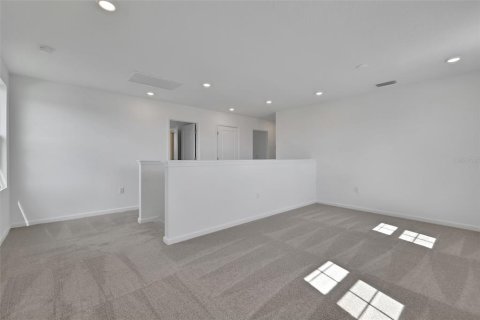 House in Tavares, Florida 4 bedrooms, 235.14 sq.m. № 1538833 - photo 19