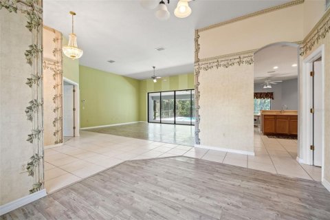 Casa en venta en Homosassa, Florida, 3 dormitorios, 213.21 m2 № 1893950 - foto 10