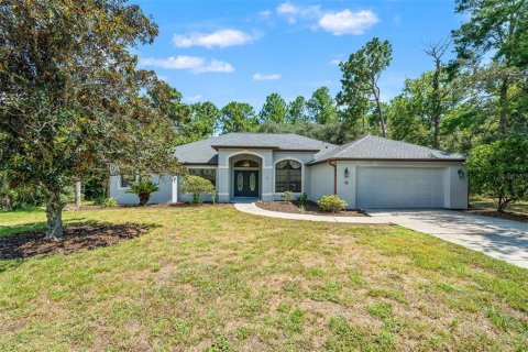 Casa en venta en Homosassa, Florida, 3 dormitorios, 213.21 m2 № 1893950 - foto 1