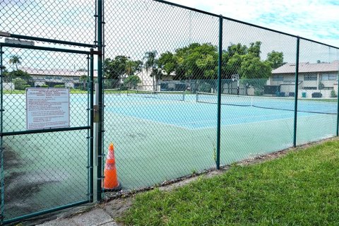 Adosado en venta en Seminole, Florida, 3 dormitorios, 124.02 m2 № 2317390 - foto 26