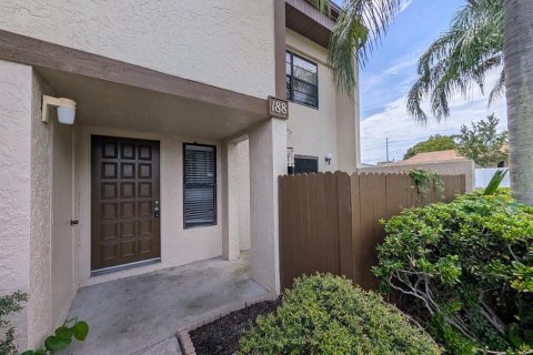 Adosado en venta en Seminole, Florida, 3 dormitorios, 124.02 m2 № 2317390 - foto 2