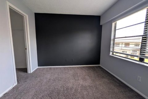 Adosado en venta en Seminole, Florida, 3 dormitorios, 124.02 m2 № 2317390 - foto 21