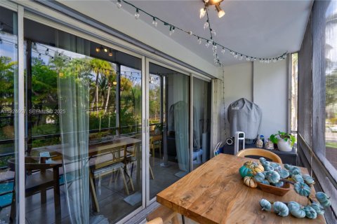 Condominio en venta en Key Biscayne, Florida, 2 dormitorios, 101.26 m2 № 1982980 - foto 7