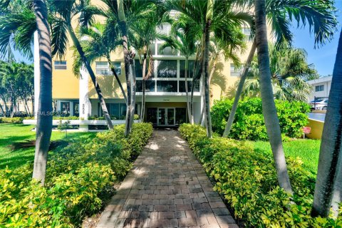 Condominio en venta en Key Biscayne, Florida, 2 dormitorios, 101.26 m2 № 1982980 - foto 27